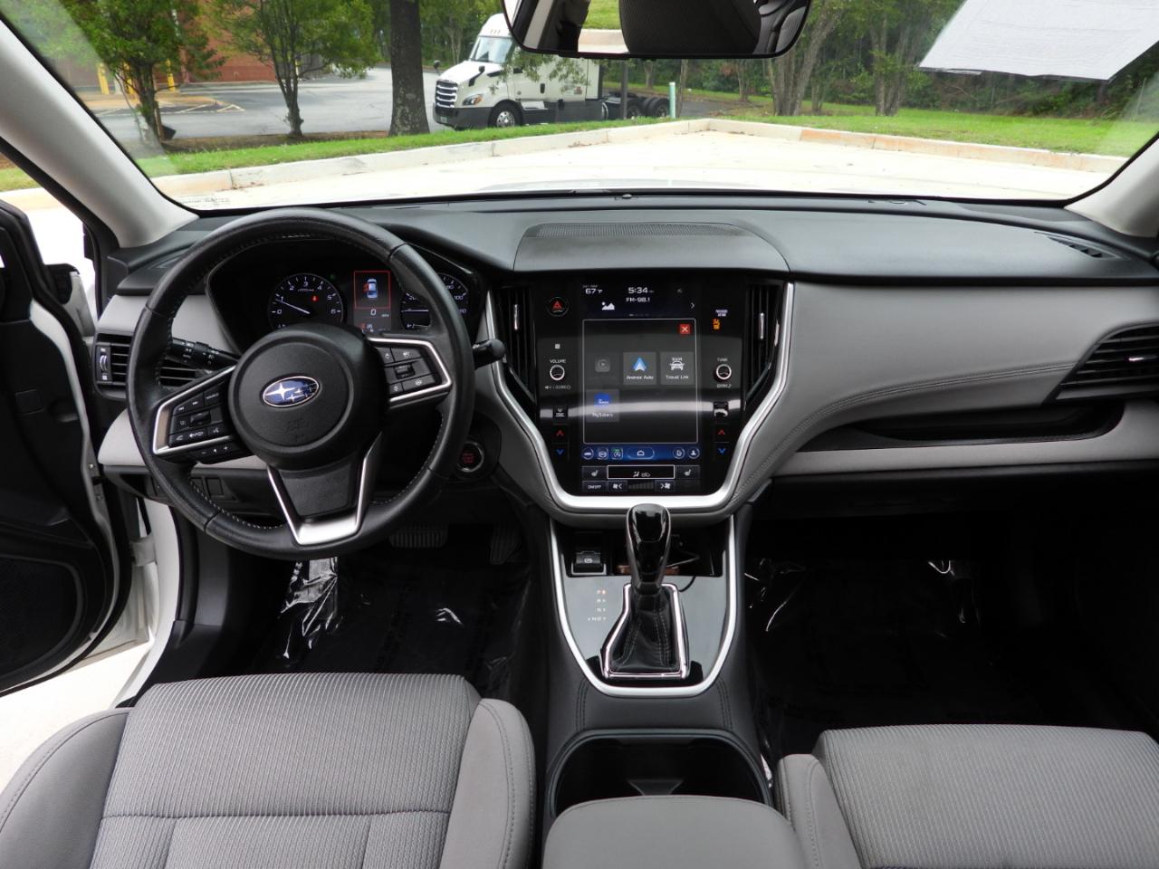 Subaru Legacy Premium AWD 2024