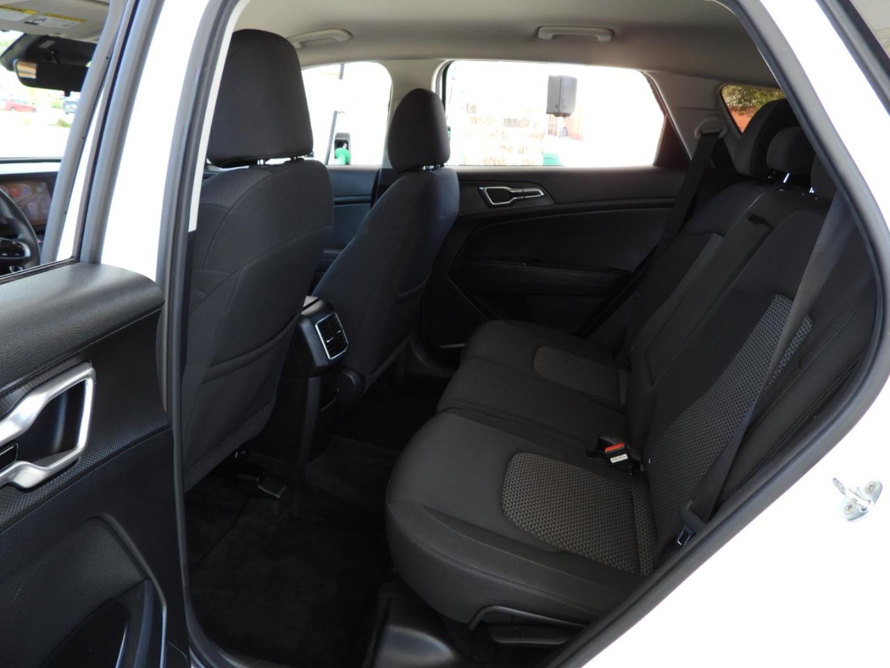 Kia Sportage LX FWD 2023