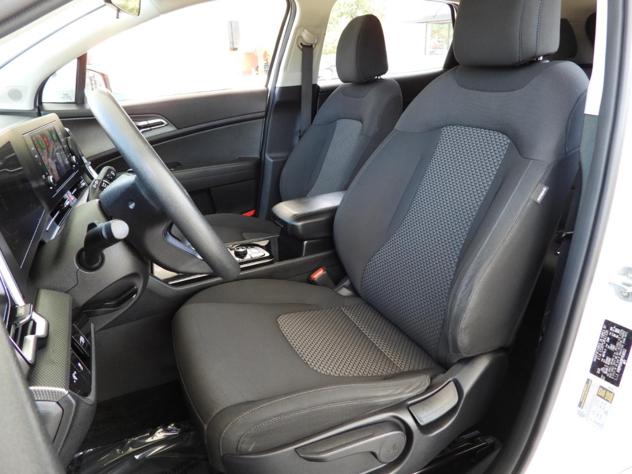 Kia Sportage LX FWD 2023