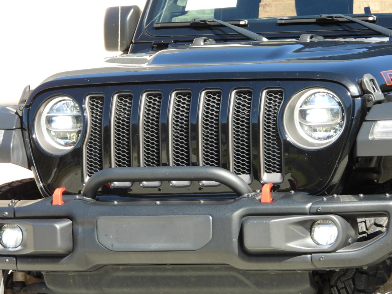 Jeep Wrangler photo 4