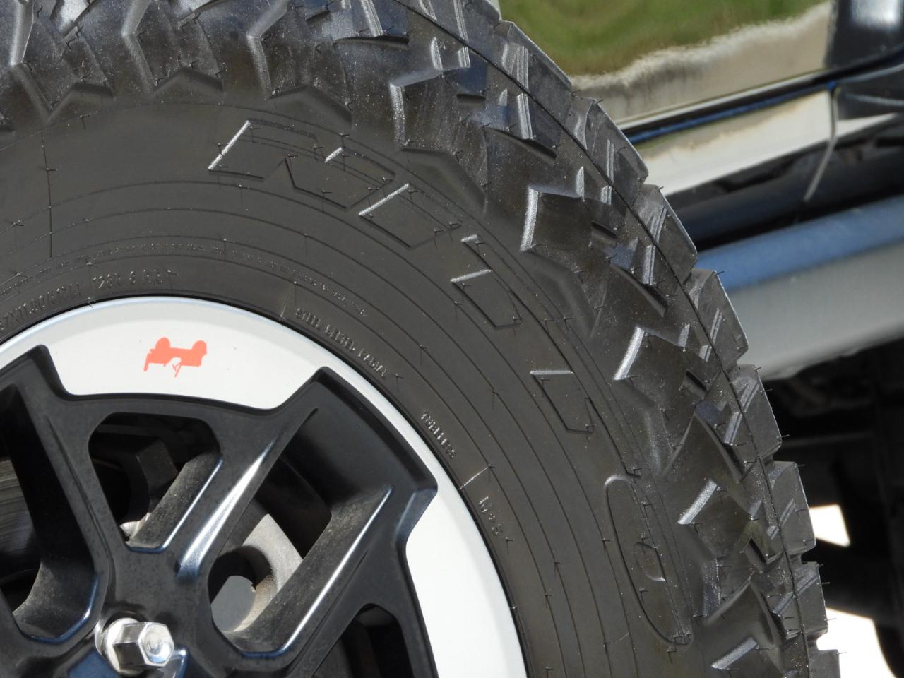 Jeep Wrangler photo 7