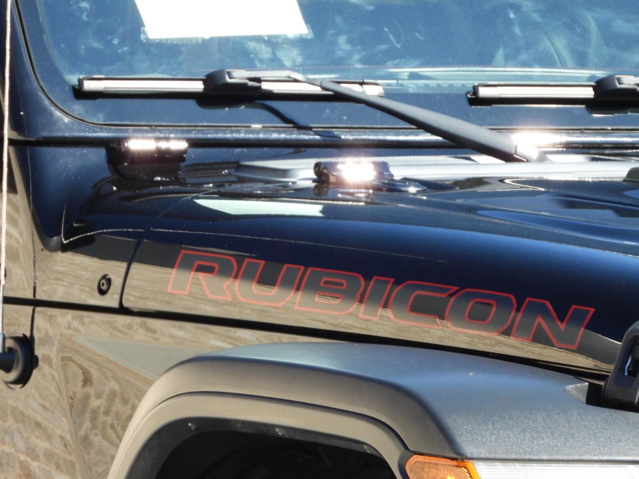 Jeep Wrangler photo 20