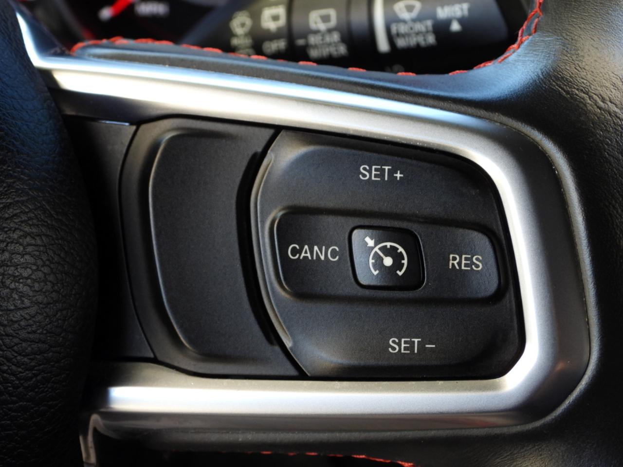 Jeep Wrangler photo 110