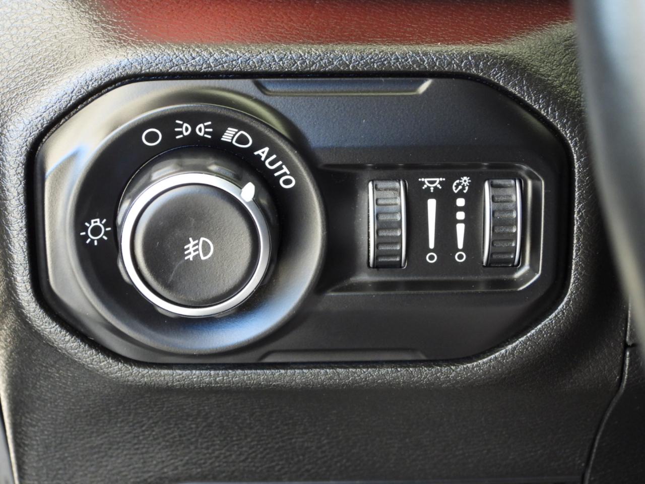 Jeep Wrangler photo 113