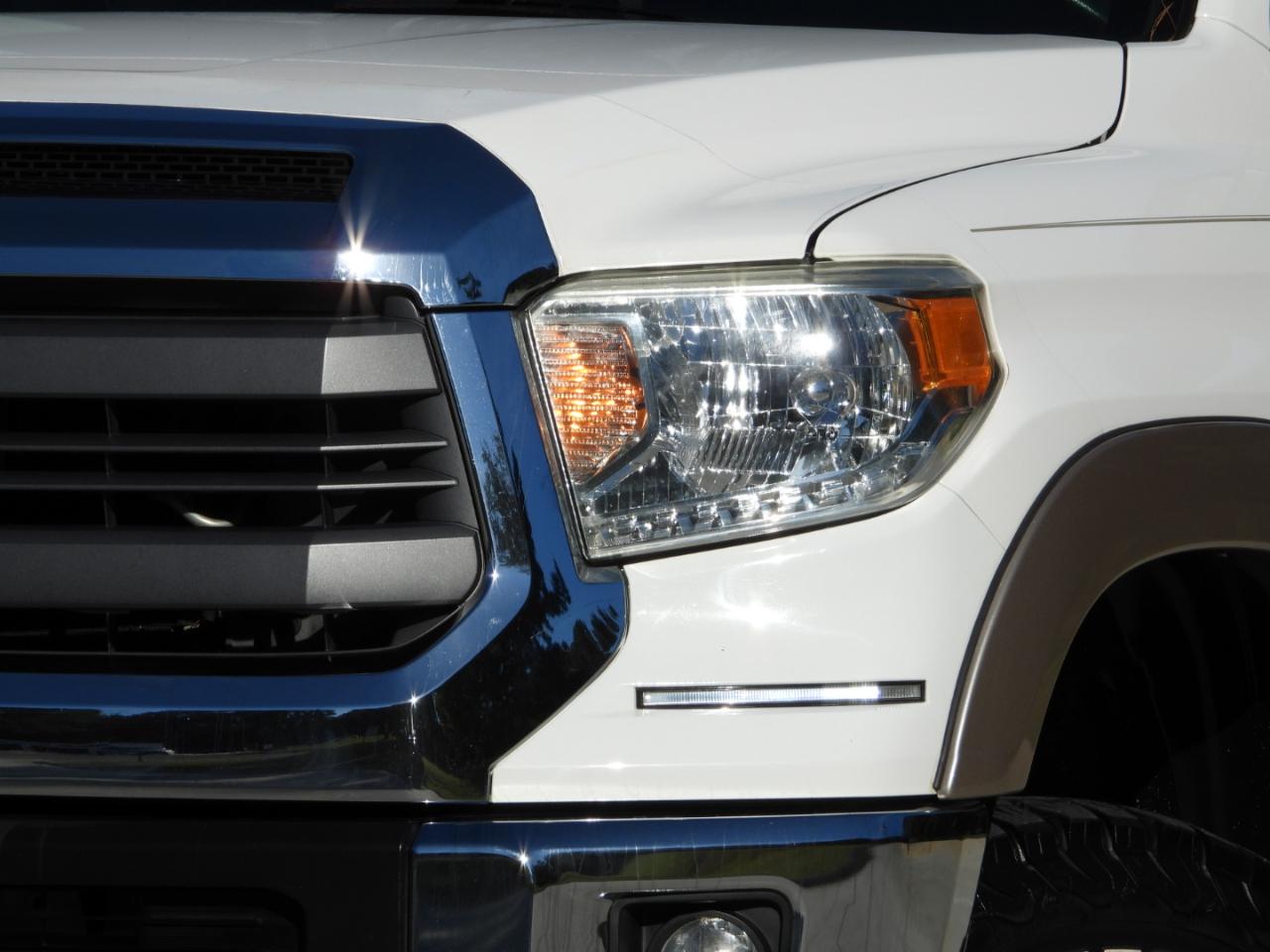 Toyota Tundra SR5 5.7L V8 FFV CrewMax 4WD 2014