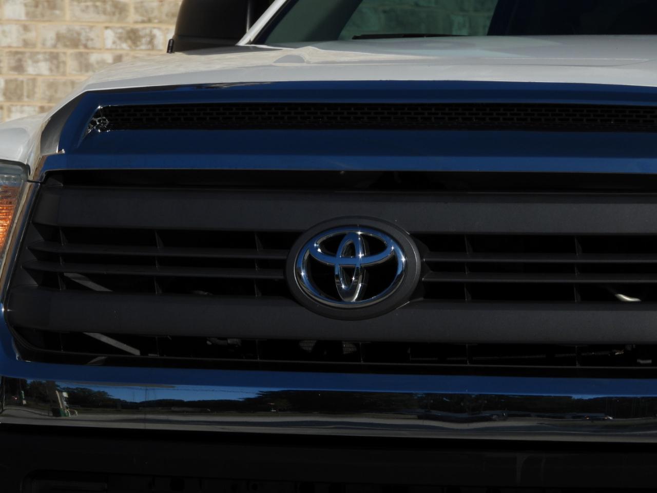 Toyota Tundra SR5 5.7L V8 FFV CrewMax 4WD 2014