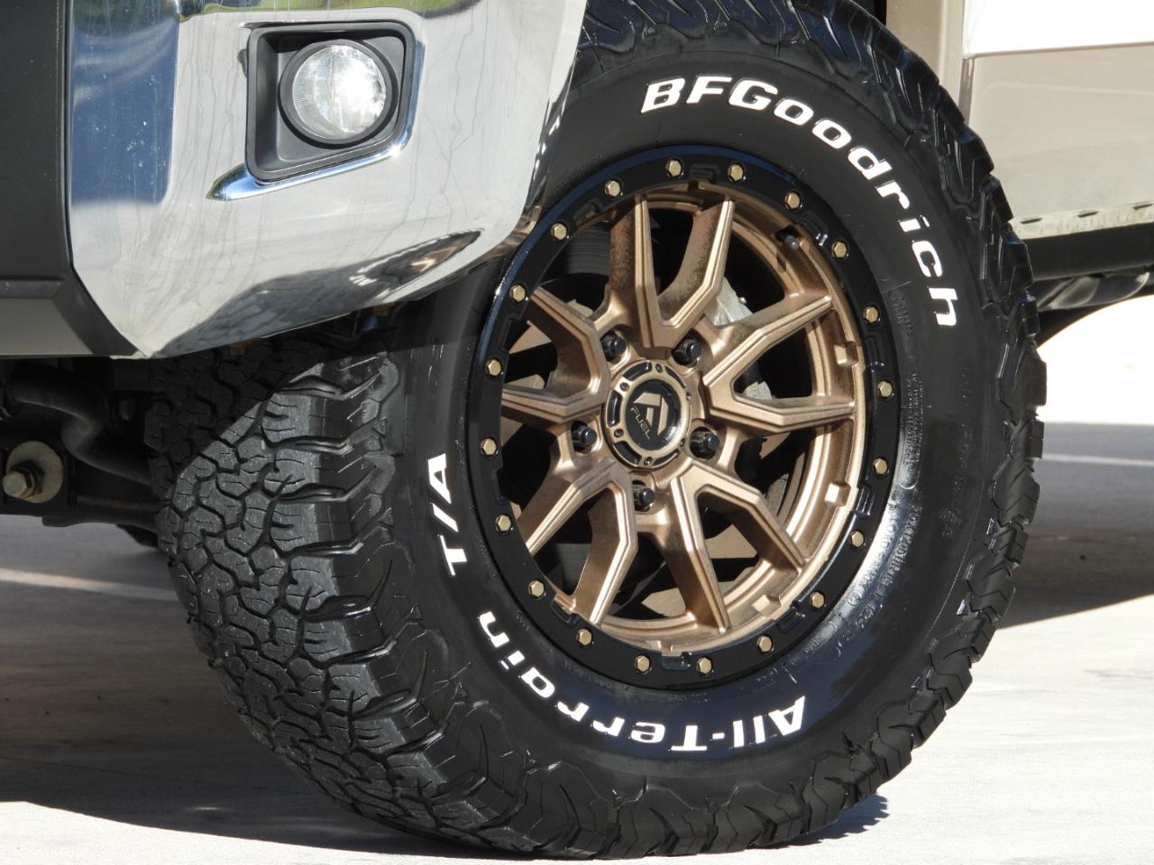 Toyota Tundra SR5 5.7L V8 FFV CrewMax 4WD 2014