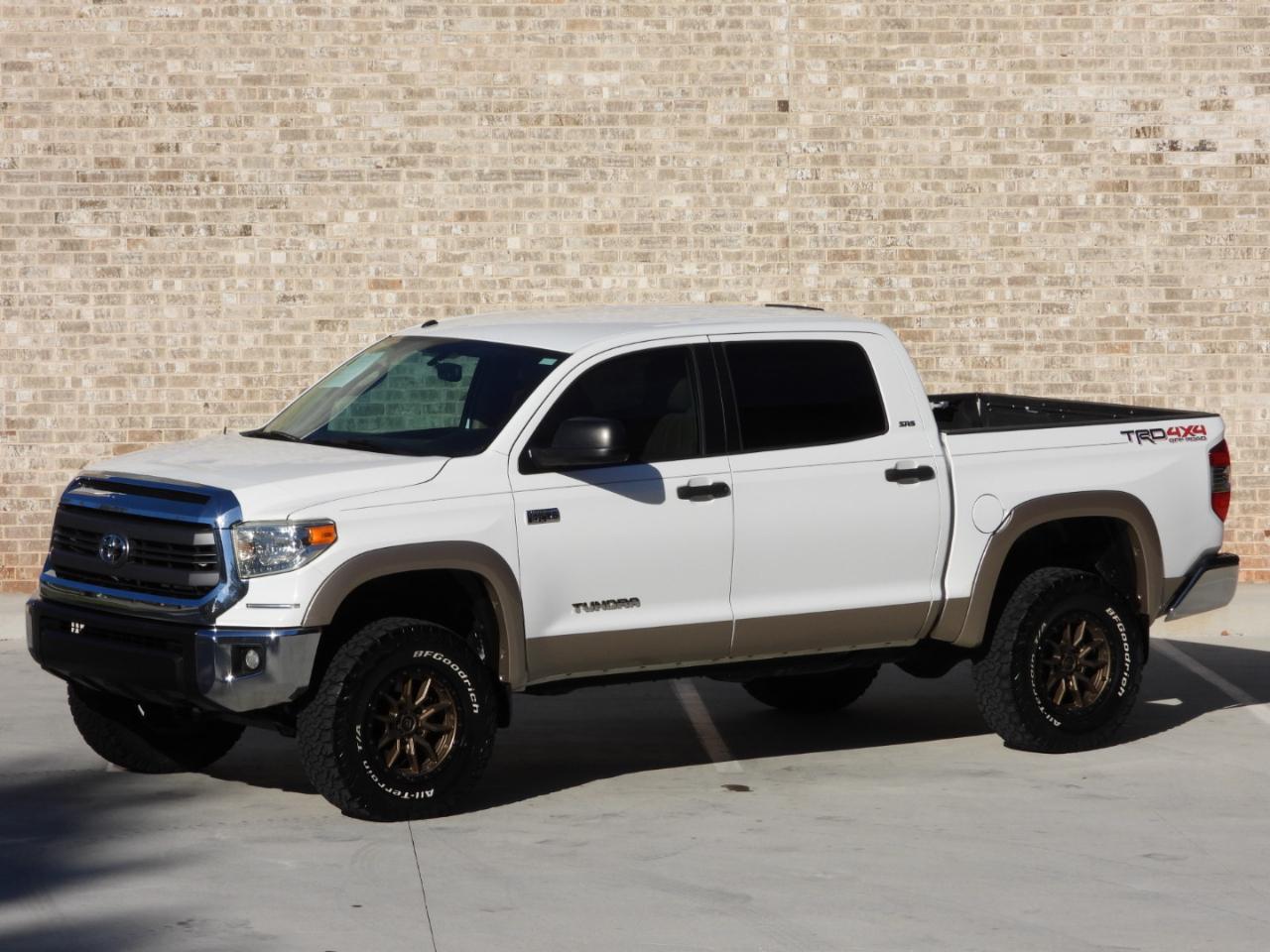 Toyota Tundra SR5 5.7L V8 FFV CrewMax 4WD 2014