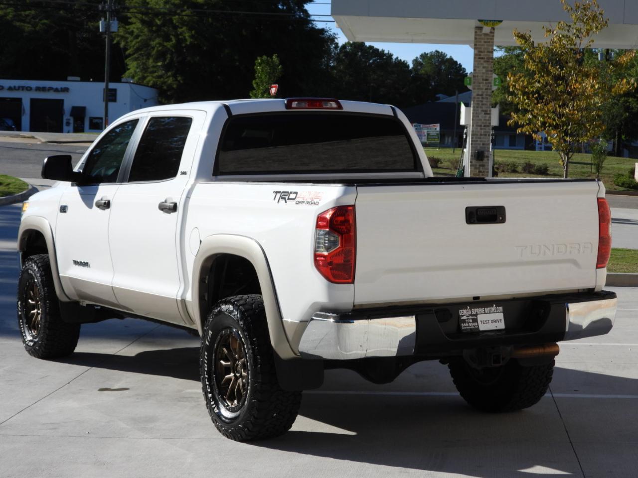 Toyota Tundra SR5 5.7L V8 FFV CrewMax 4WD 2014
