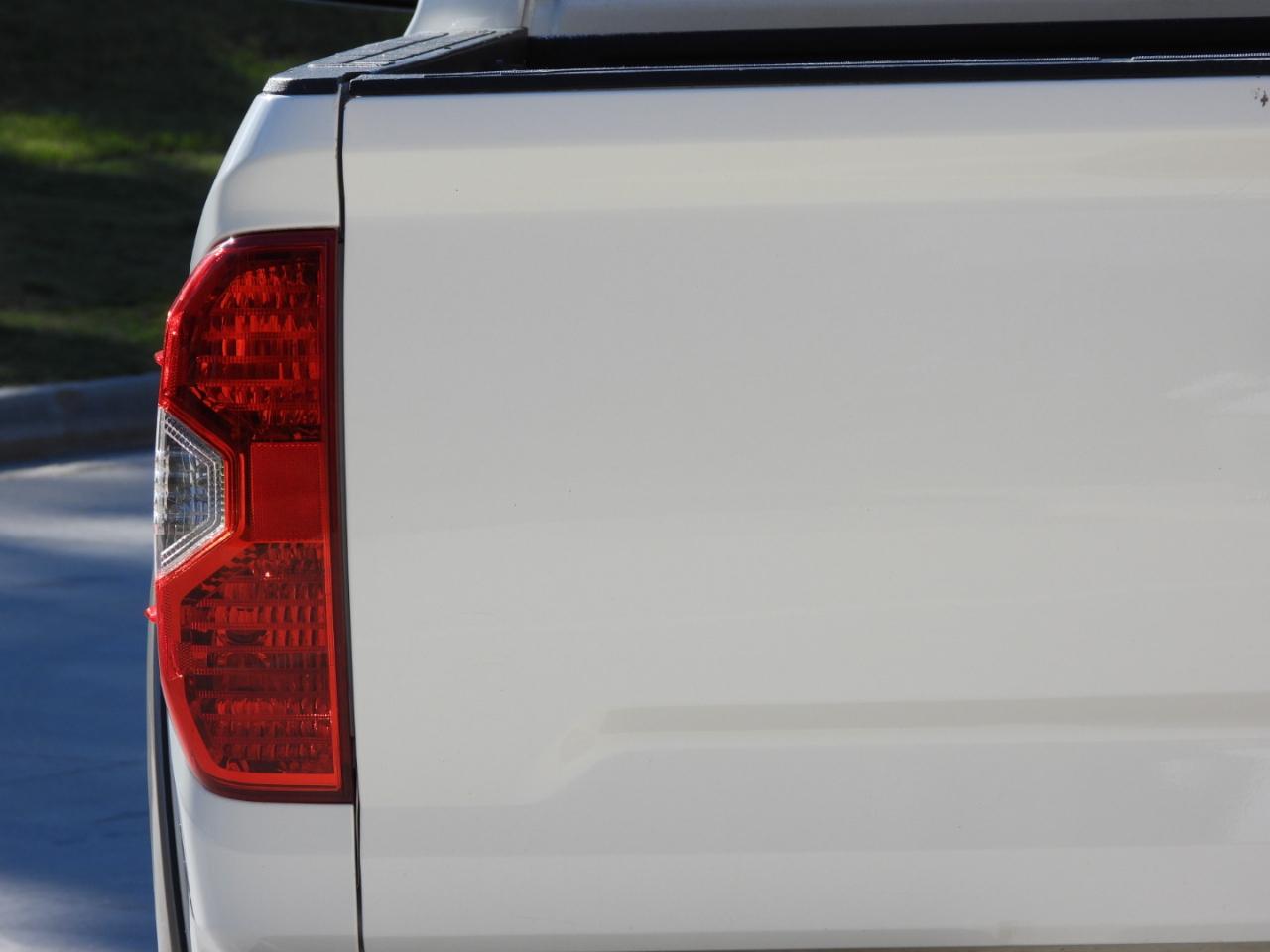 Toyota Tundra SR5 5.7L V8 FFV CrewMax 4WD 2014