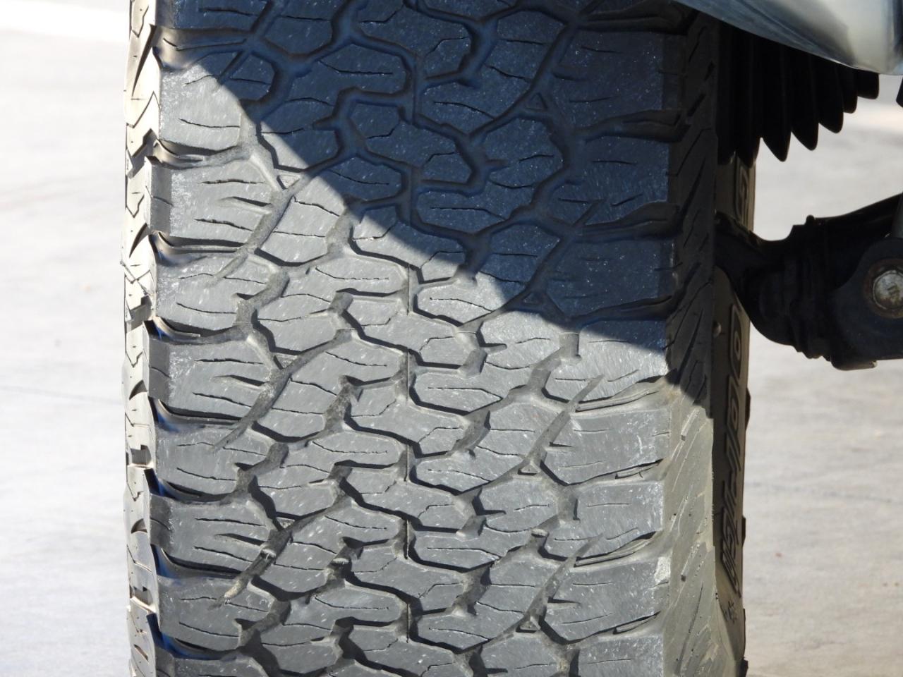 Toyota Tundra SR5 5.7L V8 FFV CrewMax 4WD 2014