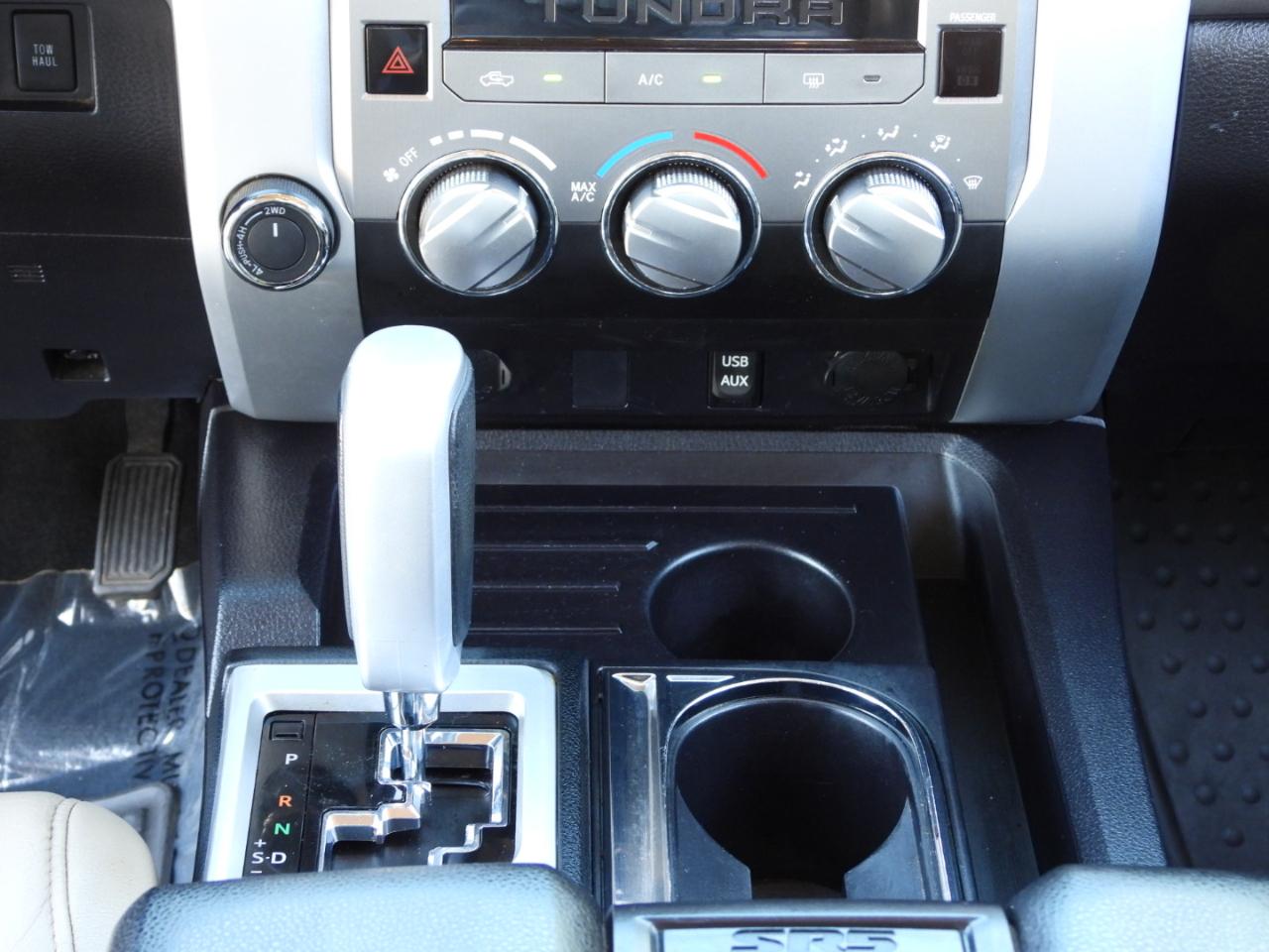 Toyota Tundra SR5 5.7L V8 FFV CrewMax 4WD 2014