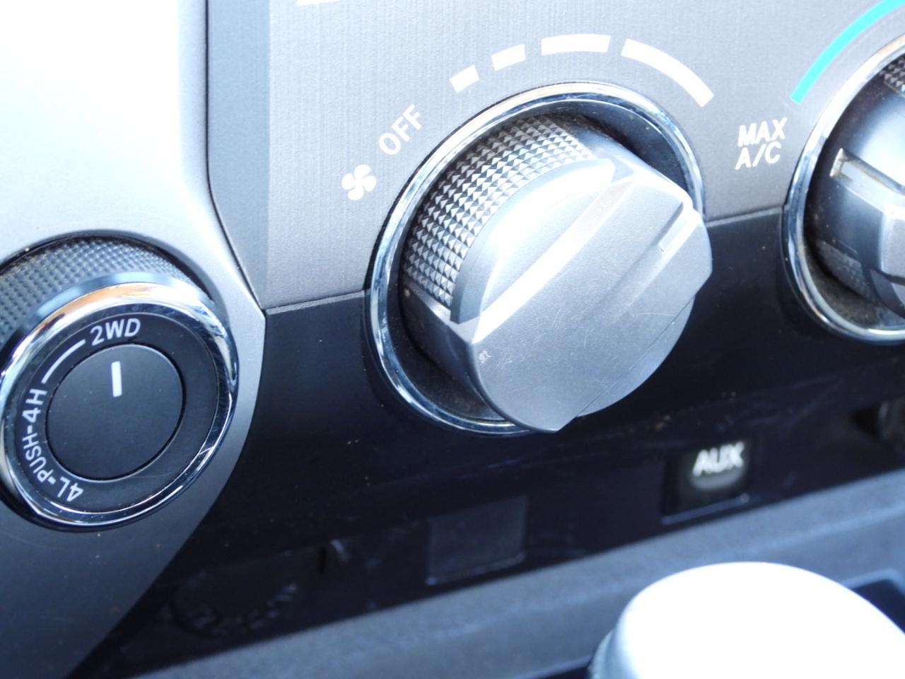 Toyota Tundra SR5 5.7L V8 FFV CrewMax 4WD 2014