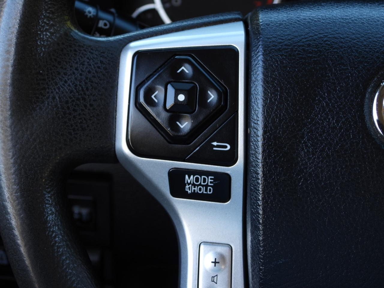 Toyota Tundra SR5 5.7L V8 FFV CrewMax 4WD 2014