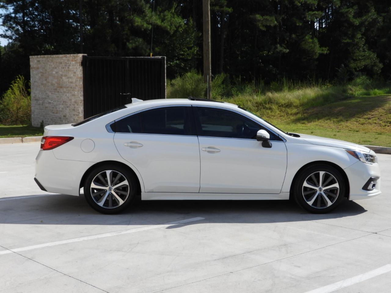 Subaru Legacy 2.5i Limited 2019