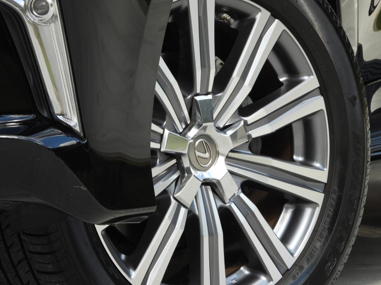 Lexus LX 570 Sport Utility 2016