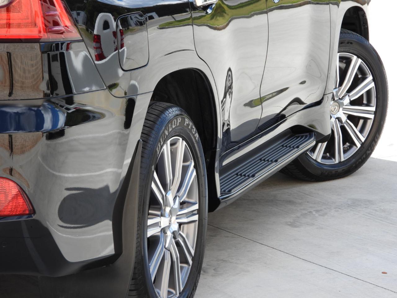 Lexus LX 570 Sport Utility 2016