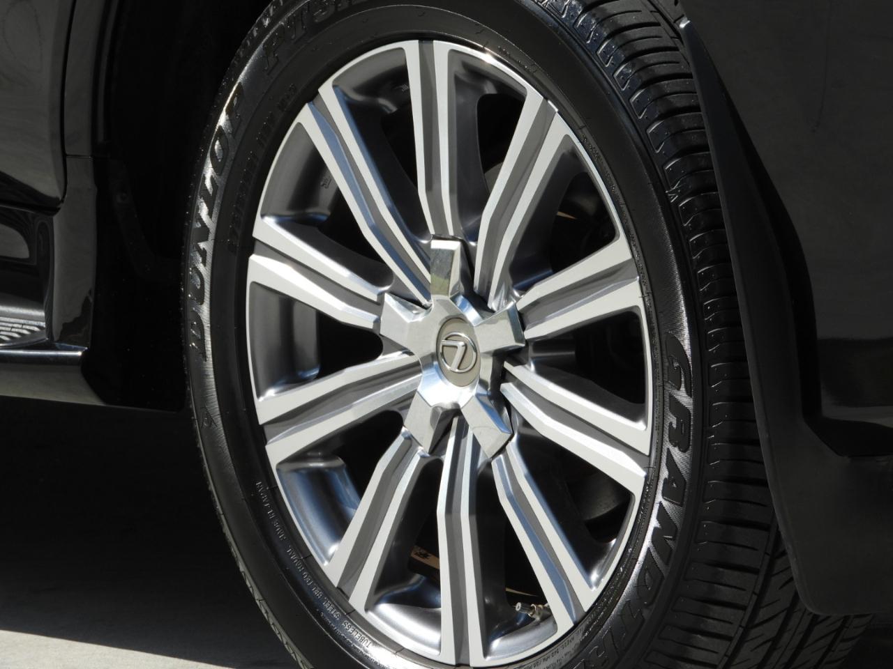 Lexus LX 570 Sport Utility 2016