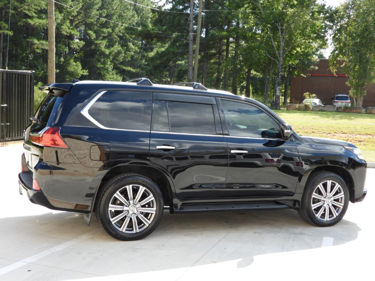 Lexus LX 570 Sport Utility 2016