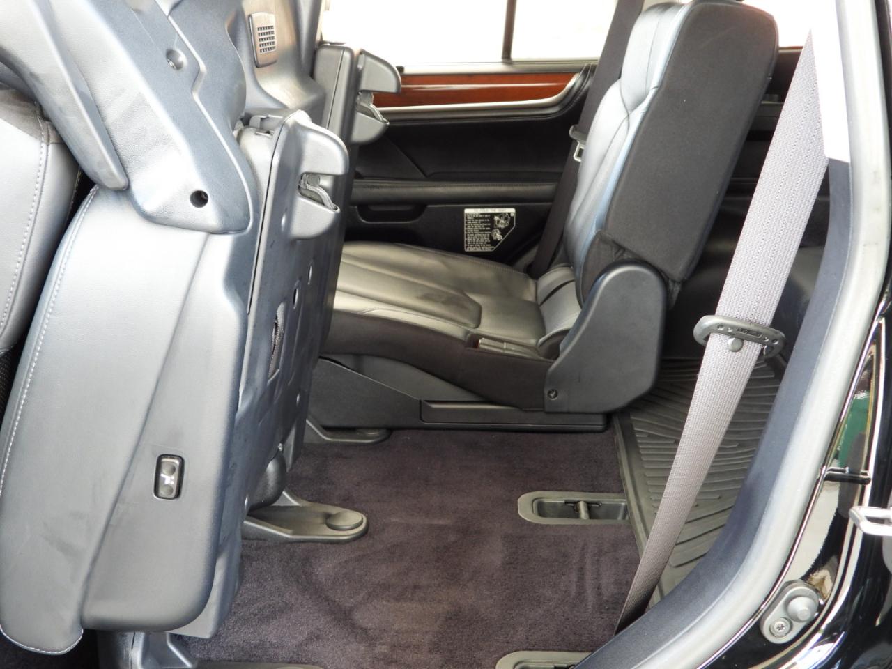 Lexus LX 570 Sport Utility 2016