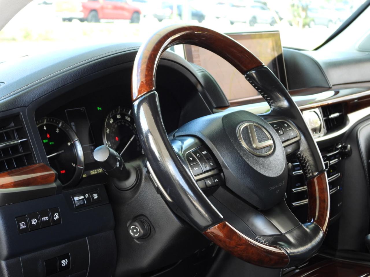 Lexus LX 570 Sport Utility 2016