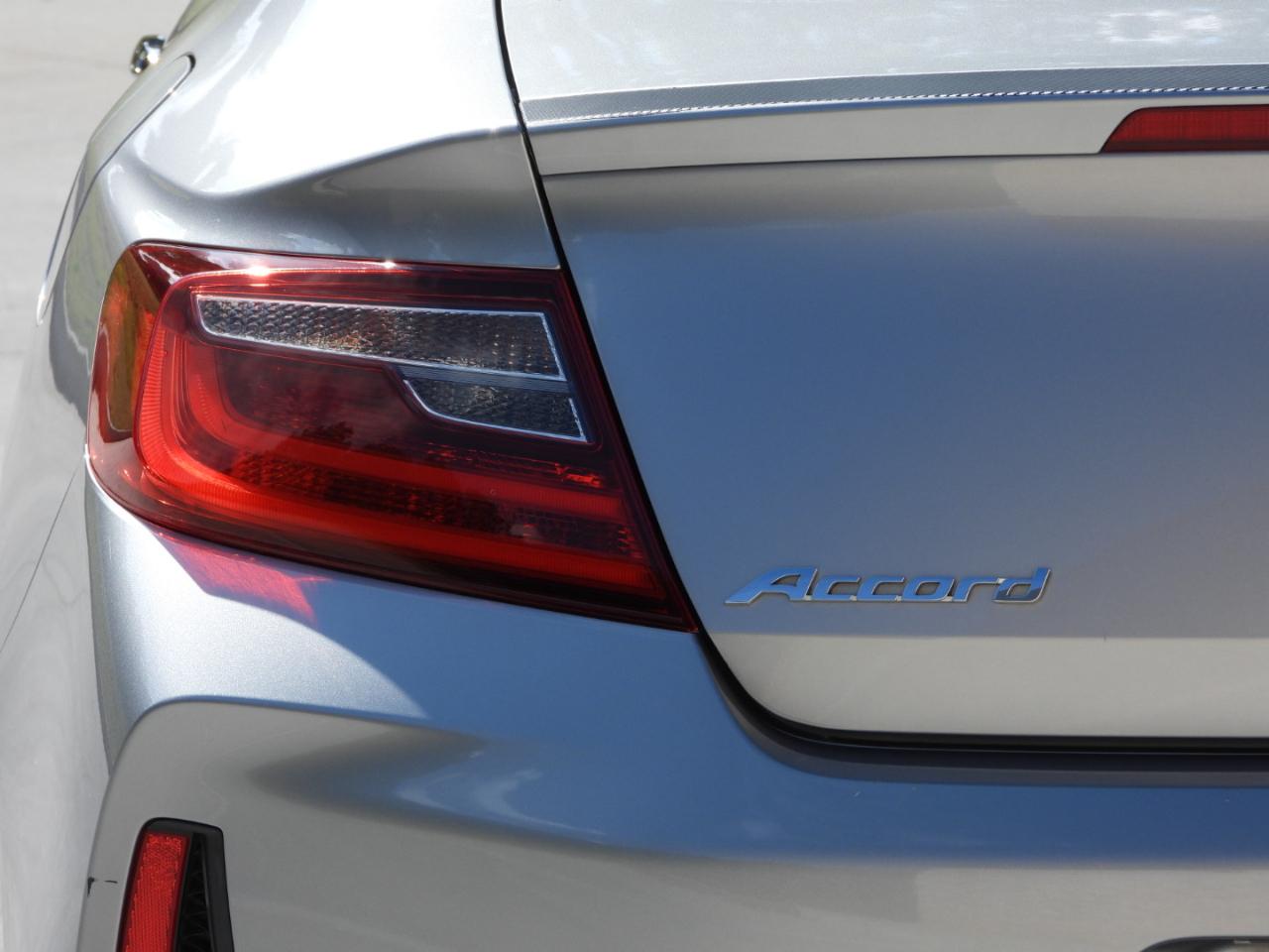 Honda Accord EX-L Coupe CVT 2016