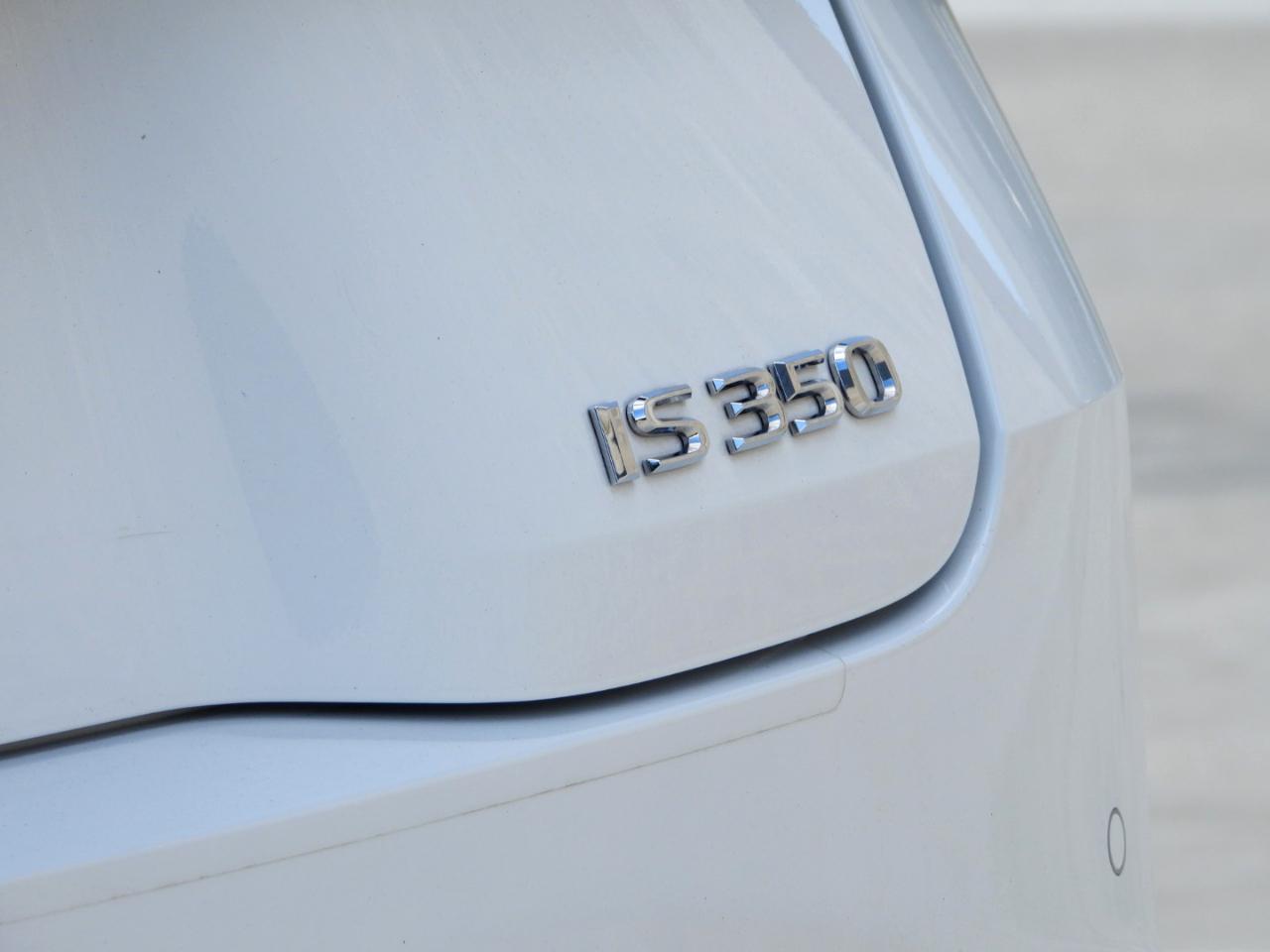 Lexus IS F SPORT 350 RWD 2025