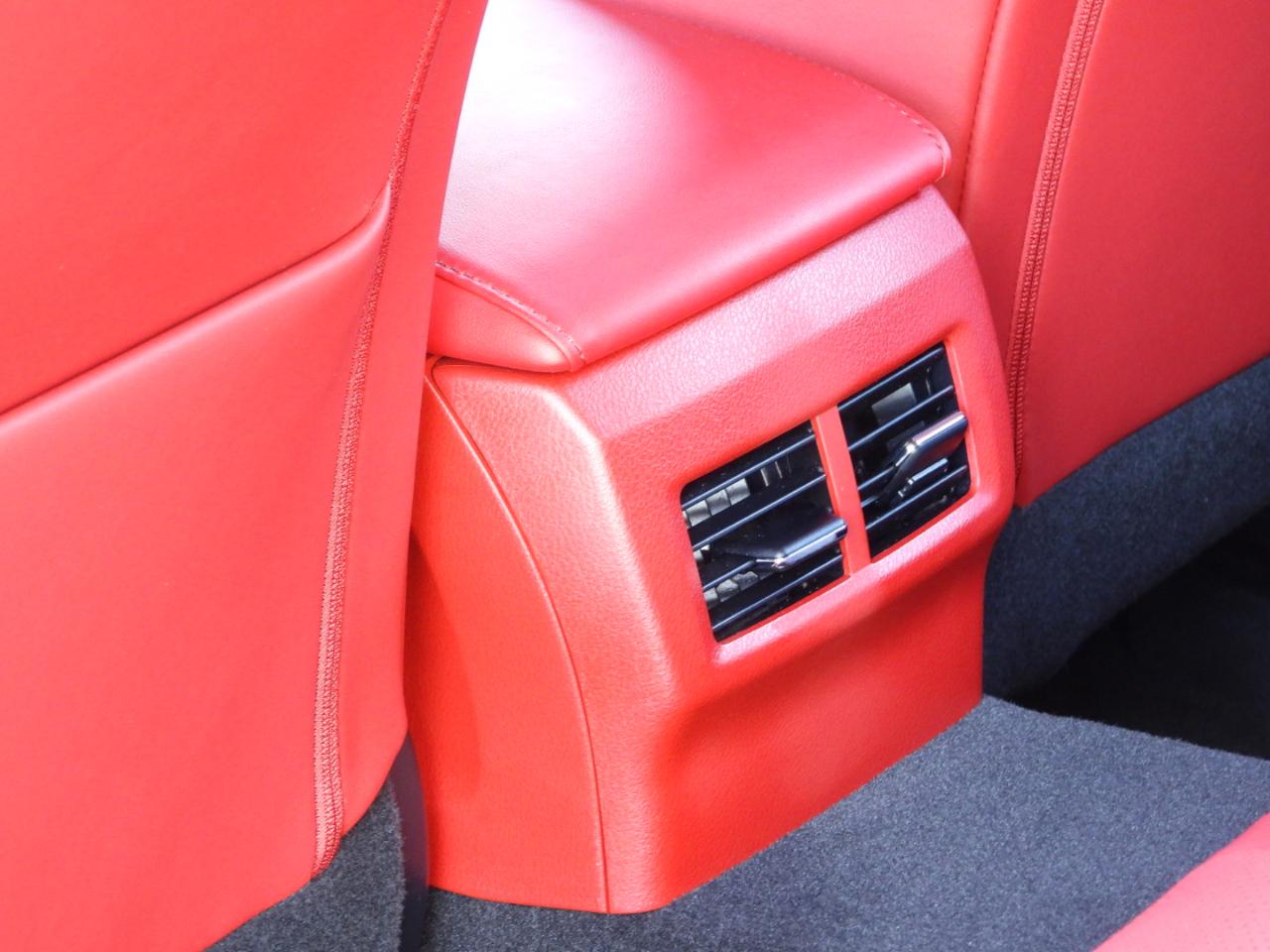 Lexus IS F SPORT 350 RWD 2025
