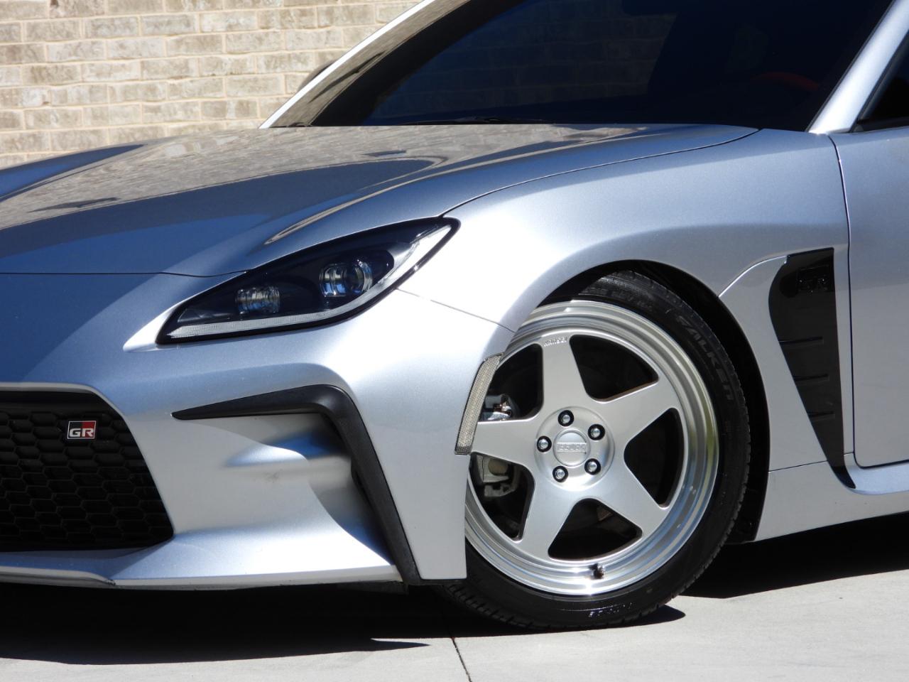 Toyota GR86 photo 13