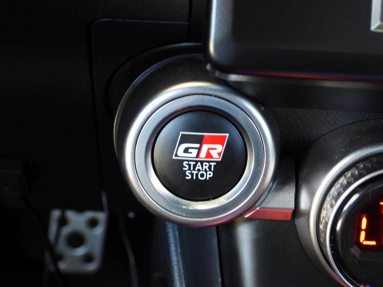 Toyota GR86 photo 94