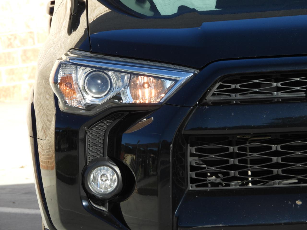 Toyota 4Runner photo 23