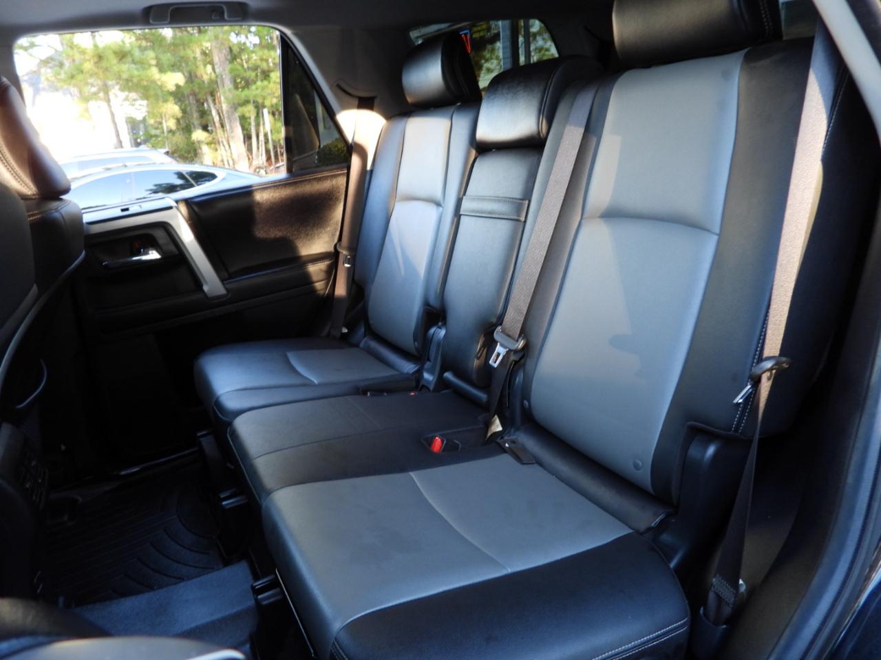 Toyota 4Runner photo 53