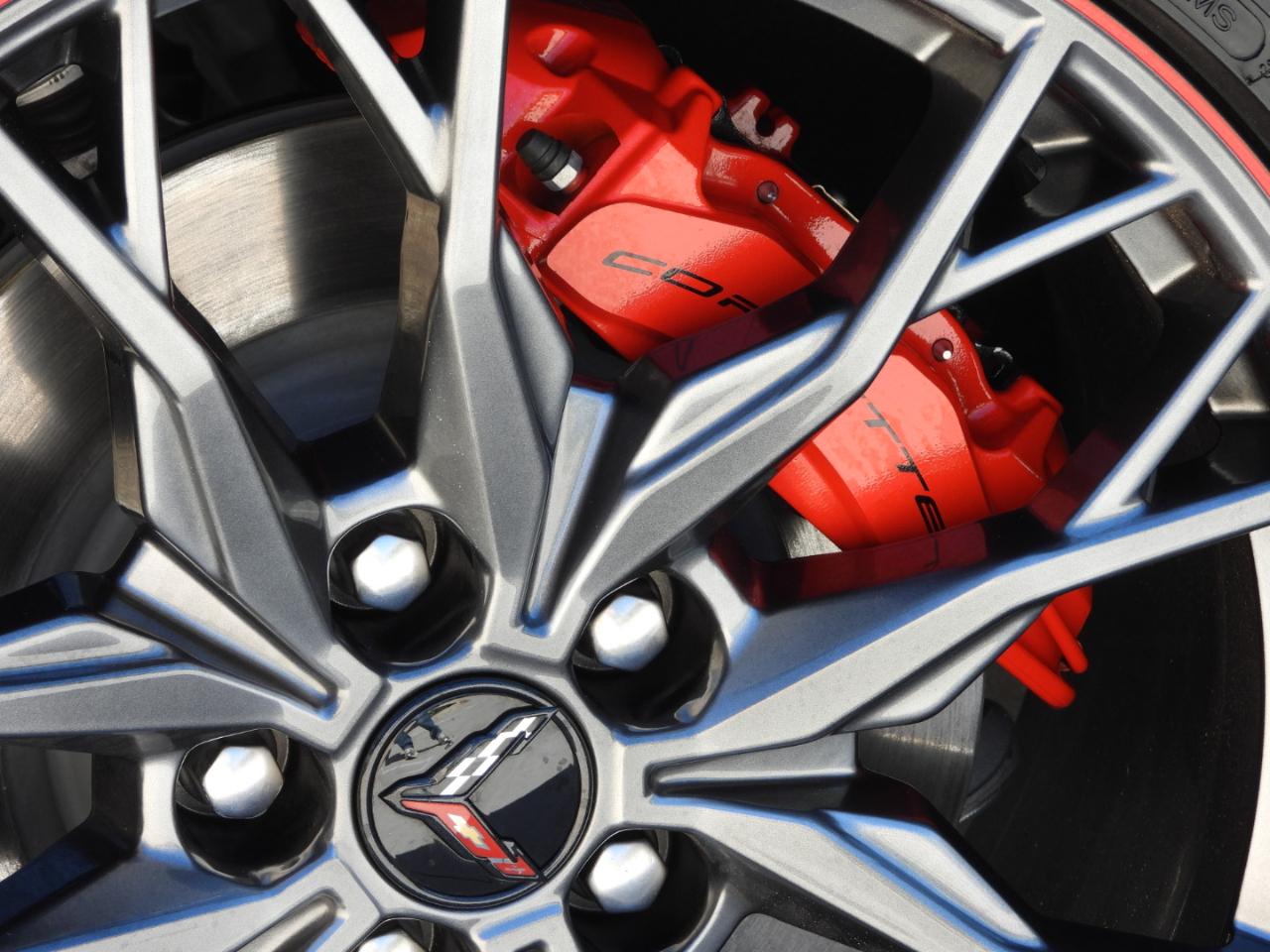 Chevrolet Corvette photo 19