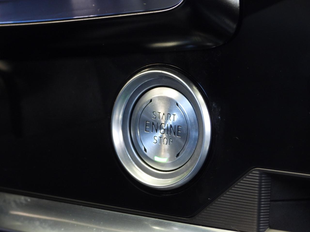 Chevrolet Corvette photo 101