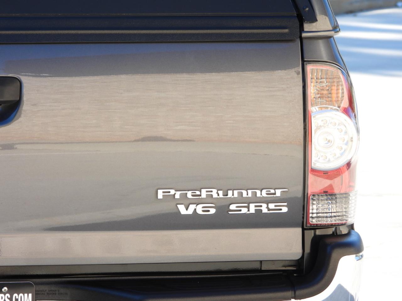 Toyota Tacoma PreRunner Double Cab V6 Auto 2WD 2011