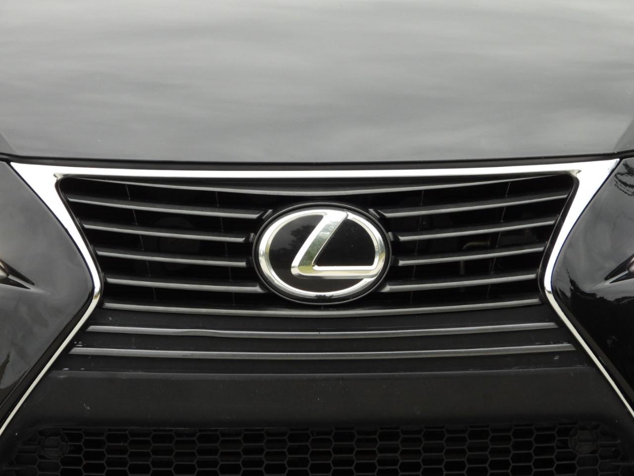 Lexus IS 250 RWD 2015