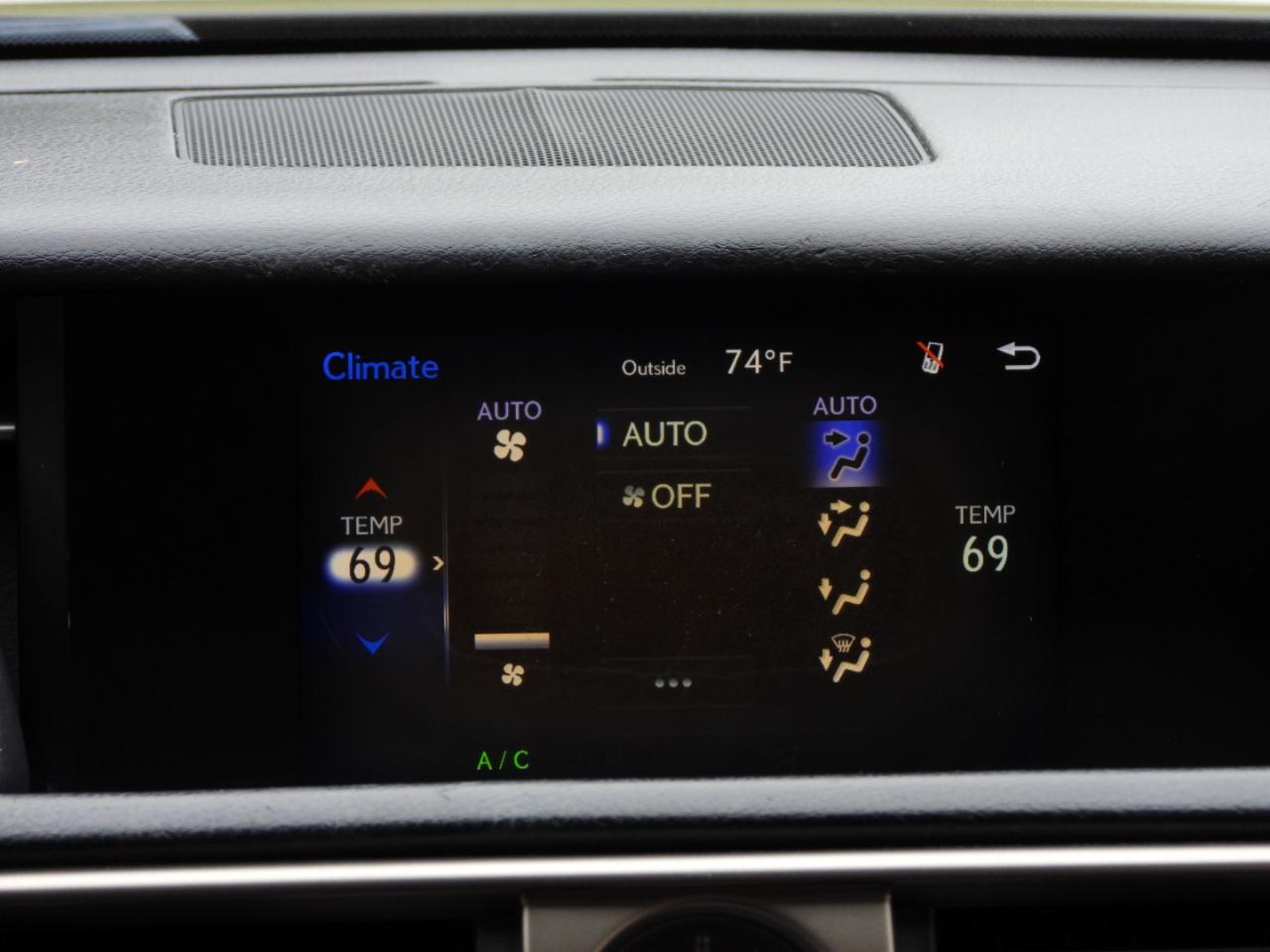 Lexus IS 250 RWD 2015
