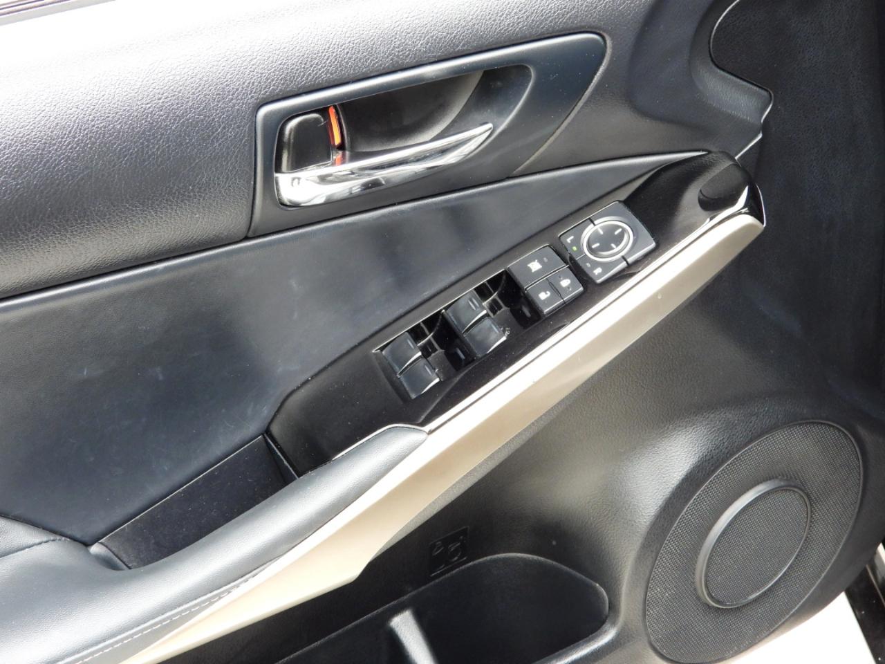 Lexus IS 250 RWD 2015