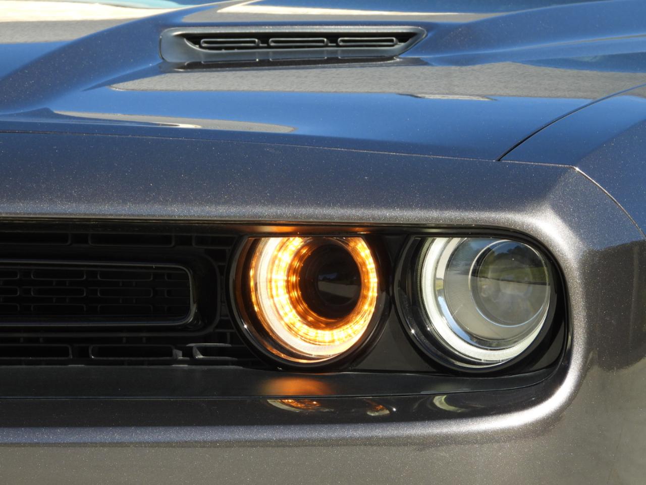 Dodge Challenger 2dr Cpe SXT 100th Anniversary Appearance Group 2020