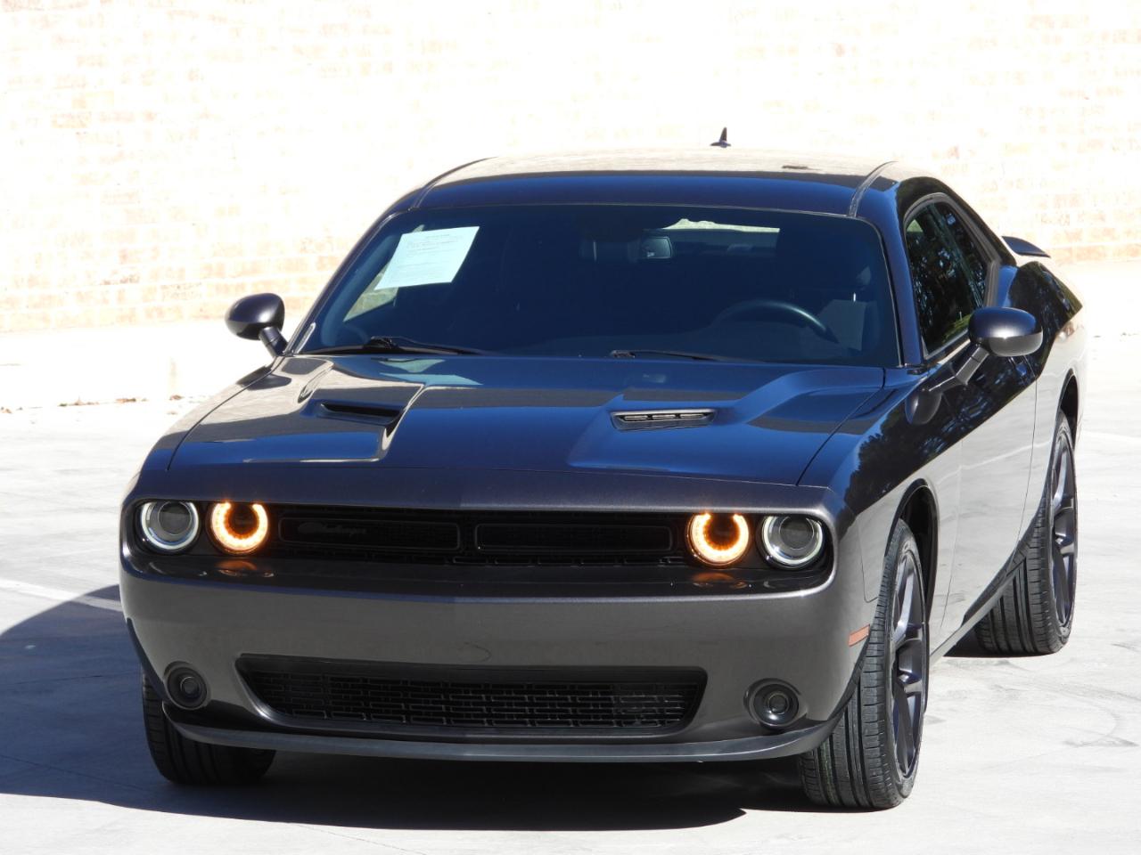 Dodge Challenger 2dr Cpe SXT 100th Anniversary Appearance Group 2020