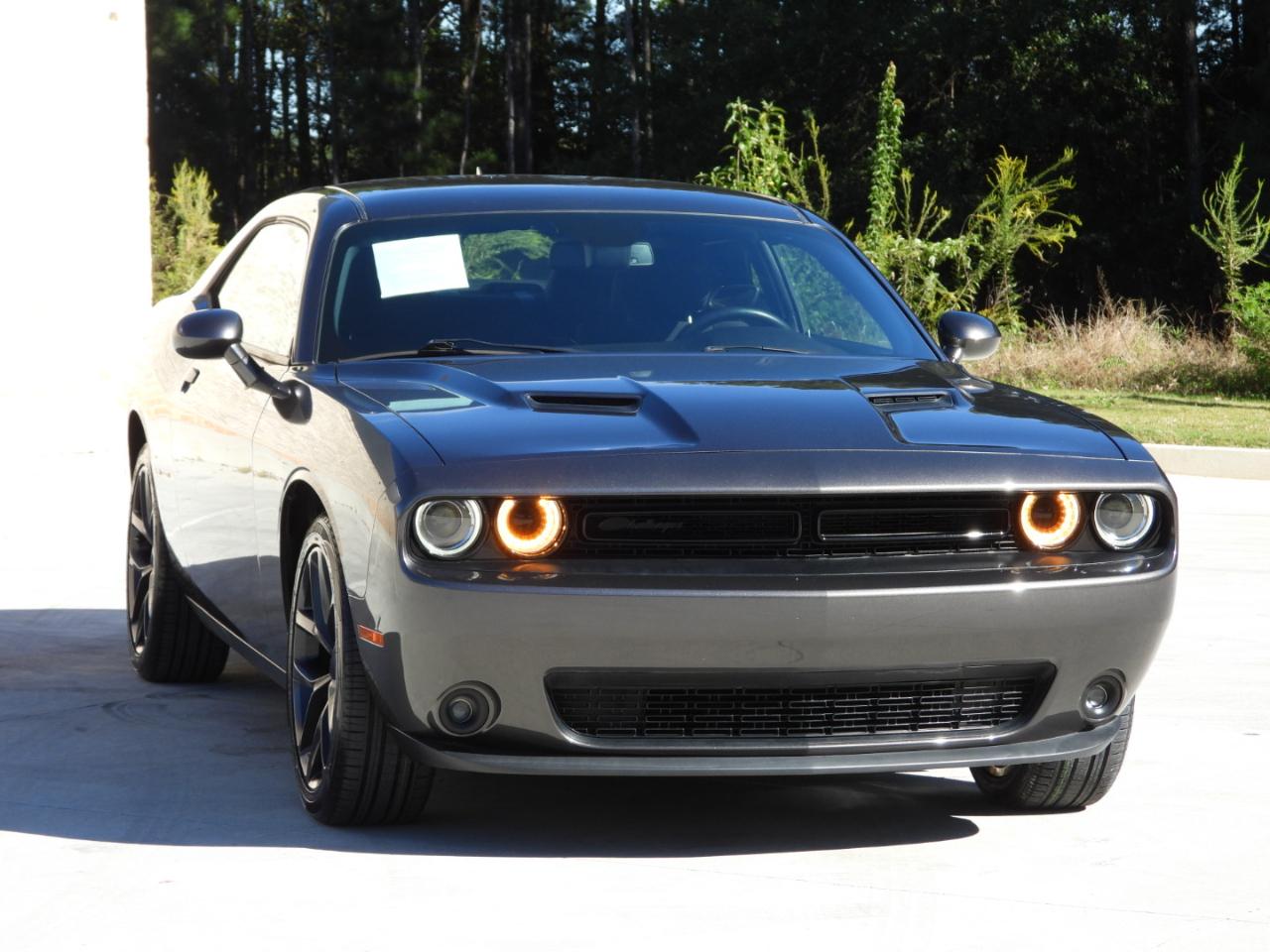 Dodge Challenger 2dr Cpe SXT 100th Anniversary Appearance Group 2020