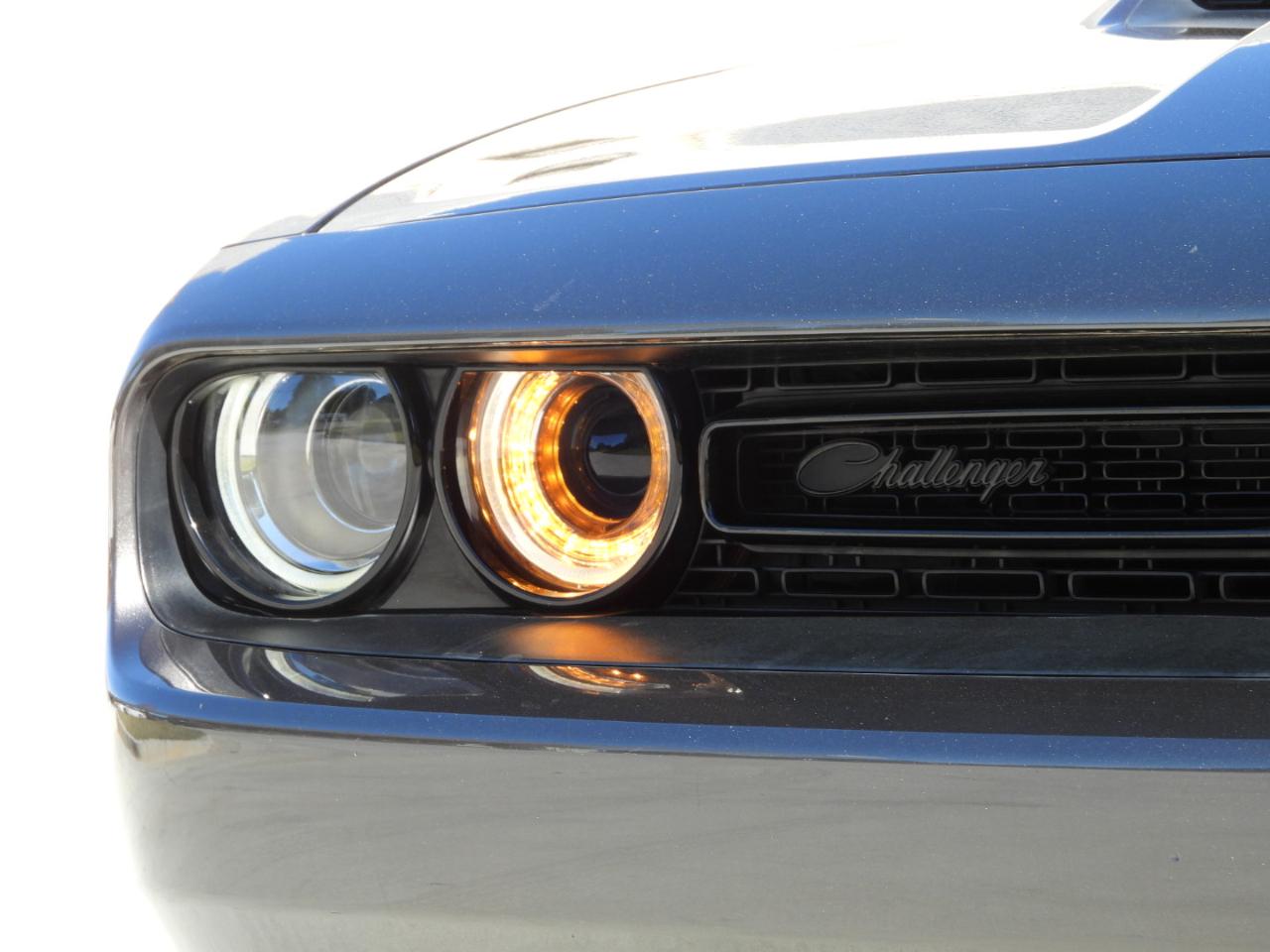 Dodge Challenger 2dr Cpe SXT 100th Anniversary Appearance Group 2020