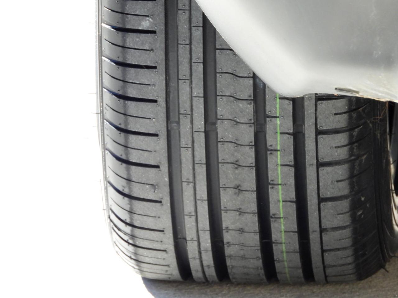 Dodge Challenger 2dr Cpe SXT 100th Anniversary Appearance Group 2020
