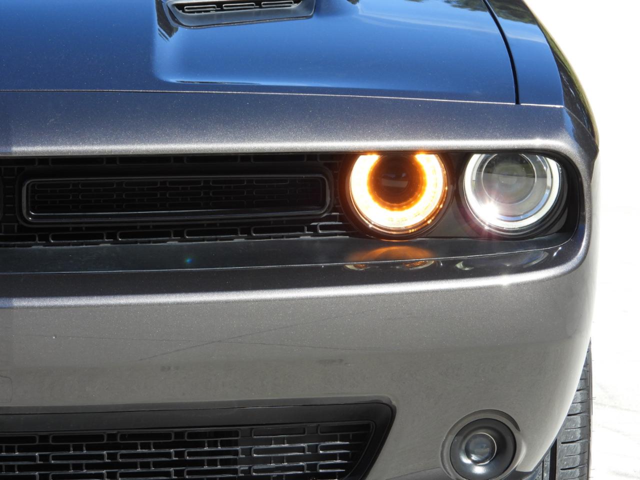 Dodge Challenger 2dr Cpe SXT 100th Anniversary Appearance Group 2020