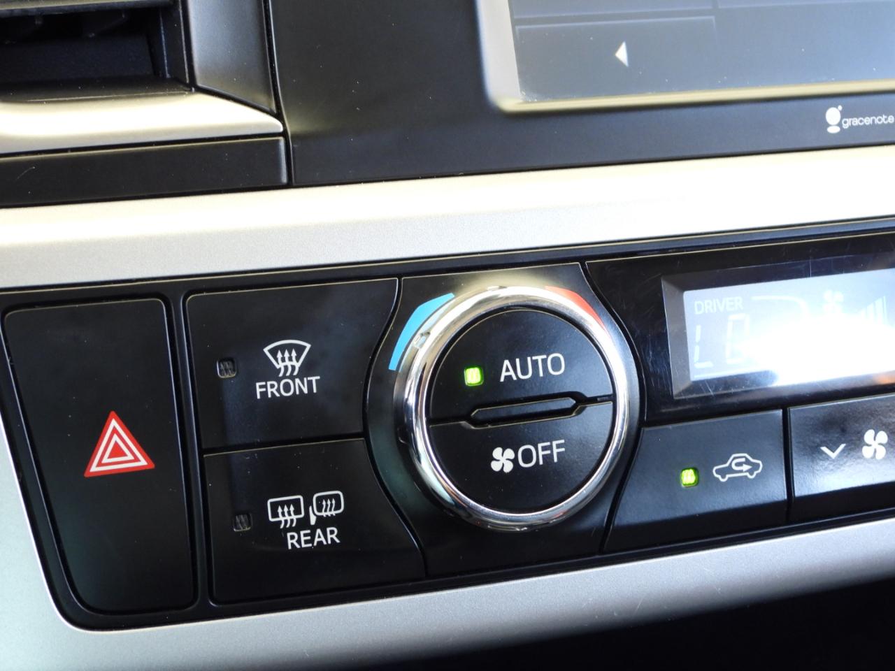 Toyota Highlander SE FWD V6 2017