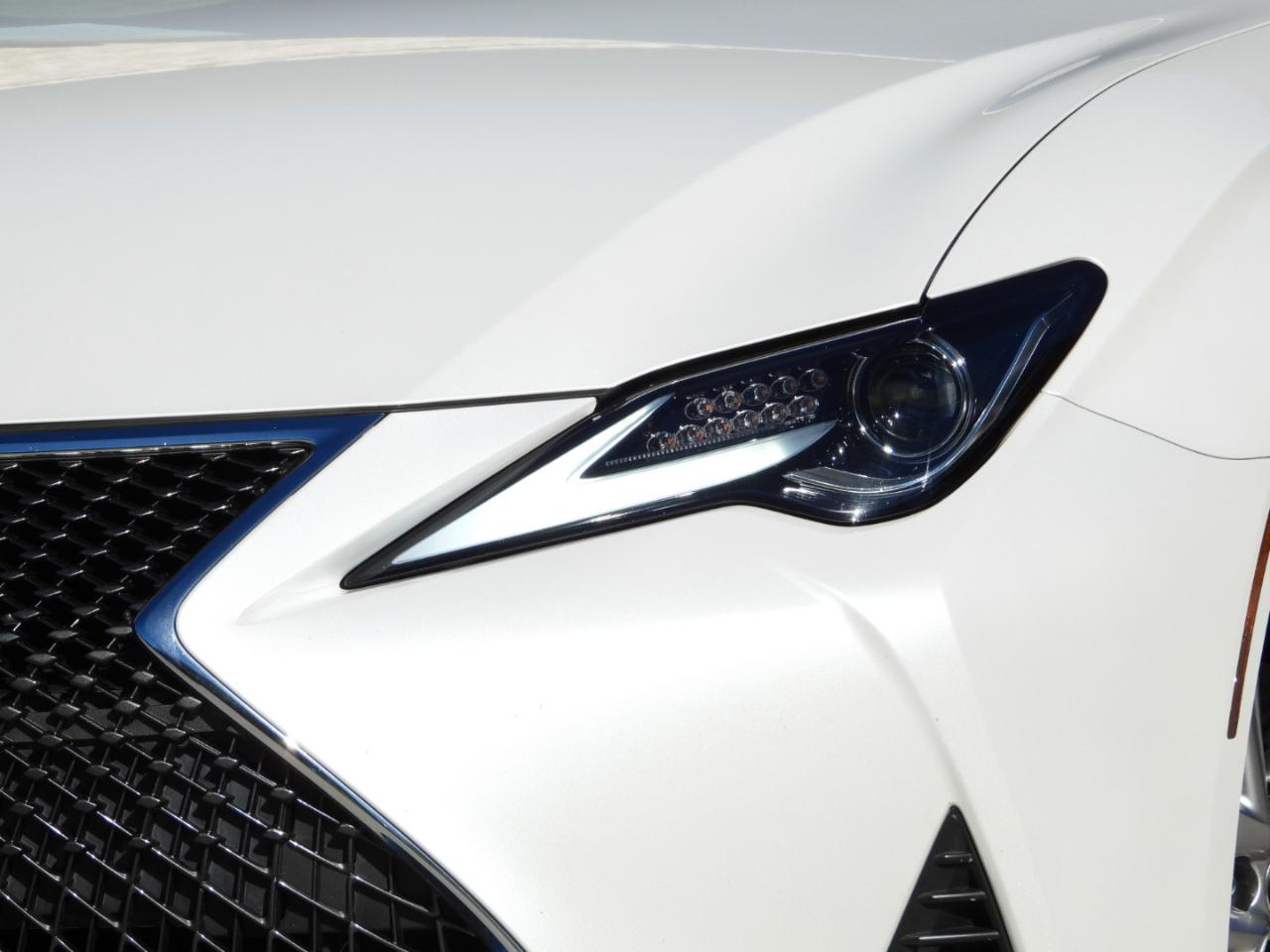 Lexus RC 200t 2D Coupe 2019