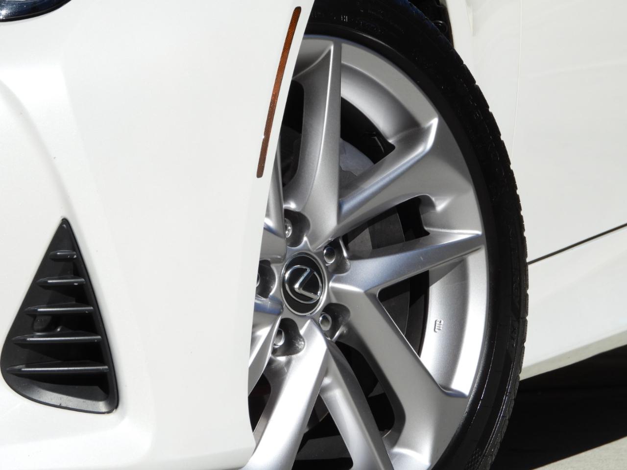 Lexus RC 200t 2D Coupe 2019