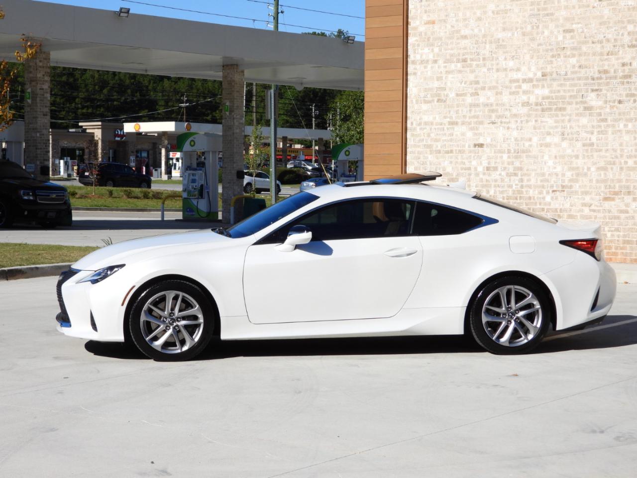 Lexus RC 200t 2D Coupe 2019