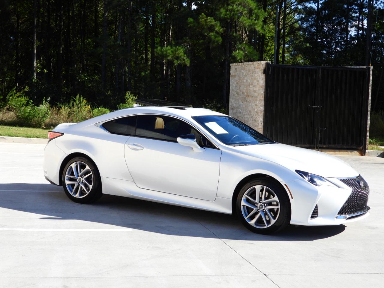 Lexus RC 200t 2D Coupe 2019