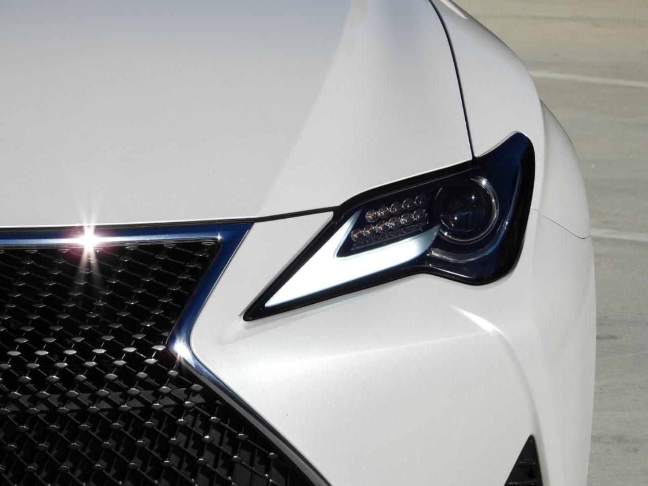 Lexus RC 200t 2D Coupe 2019